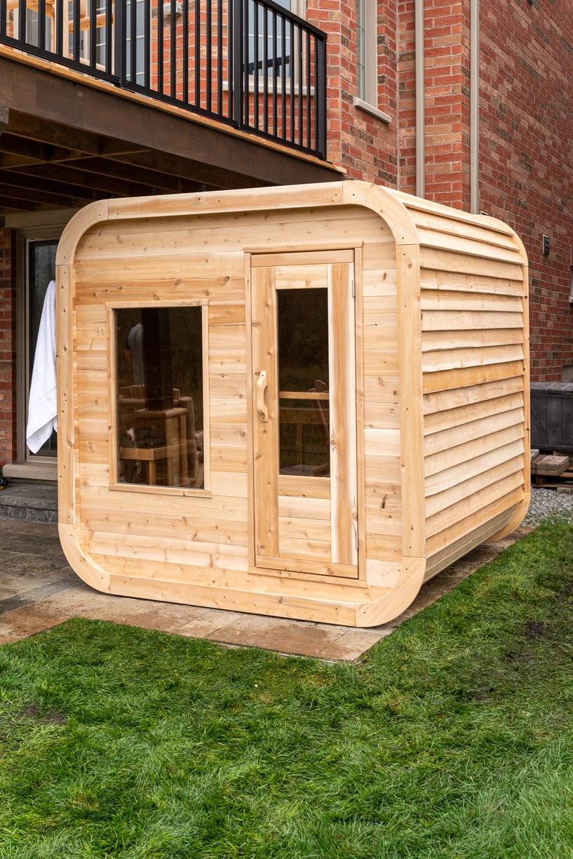 Dundalk LeisureCraft CT Luna 2-Person Barrel Sauna CTC22LU