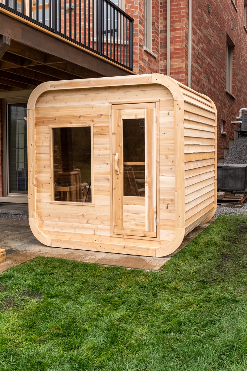 Dundalk LeisureCraft CT Luna 2-Person Barrel Sauna CTC22LU