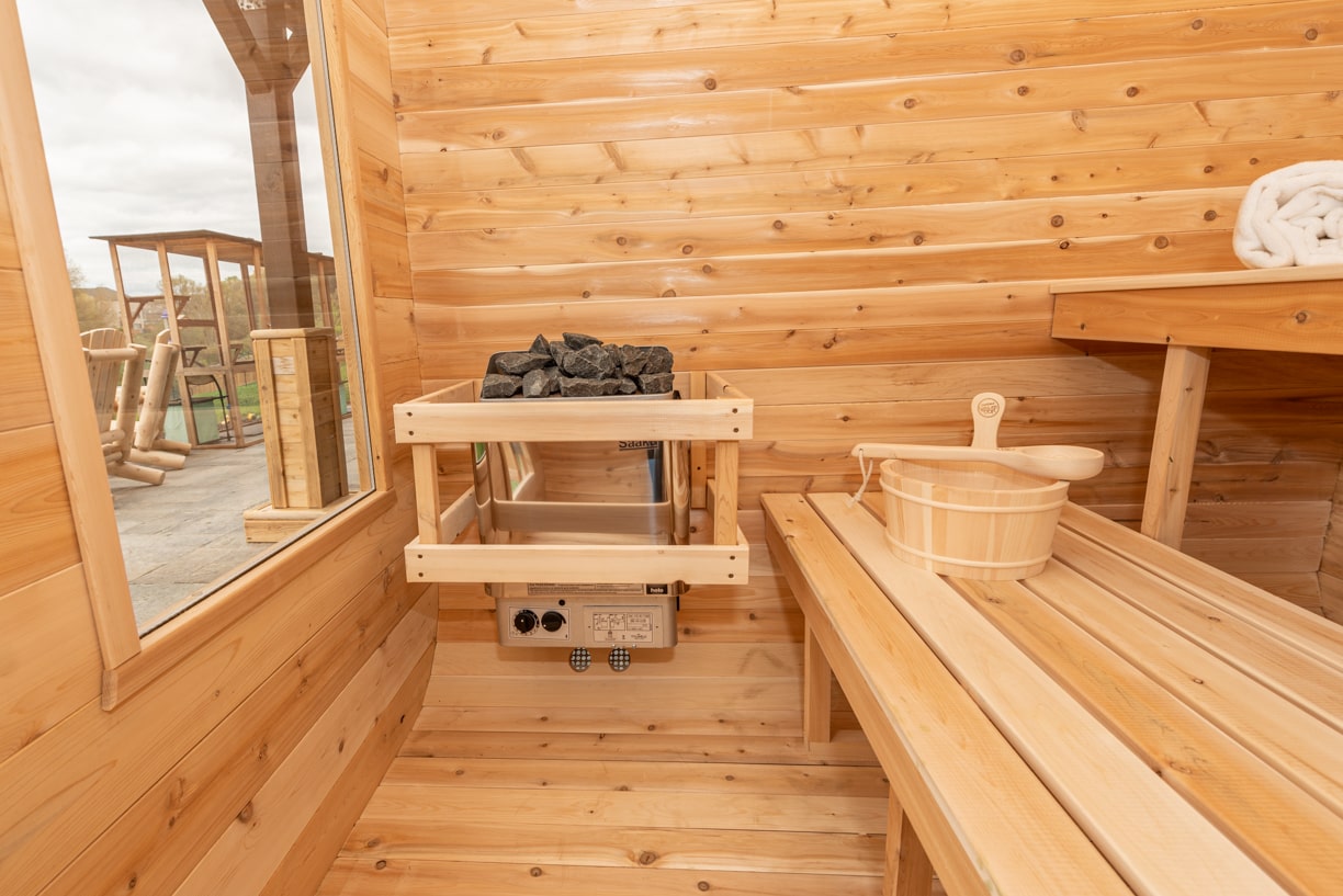 Dundalk LeisureCraft CT Luna 2-Person Barrel Sauna CTC22LU