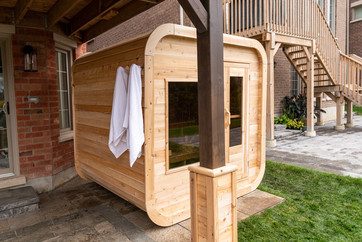 Dundalk LeisureCraft CT Luna 2-Person Barrel Sauna CTC22LU